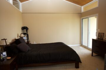 Master Bedroom w/No Paneling