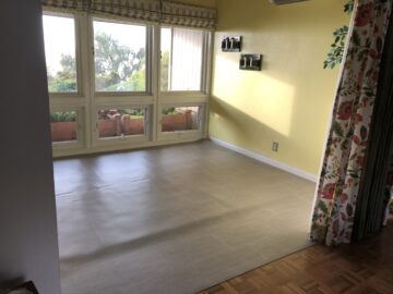 New vinyl floor covering