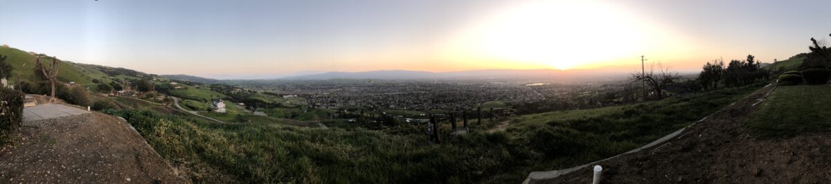 Panorama April 2021